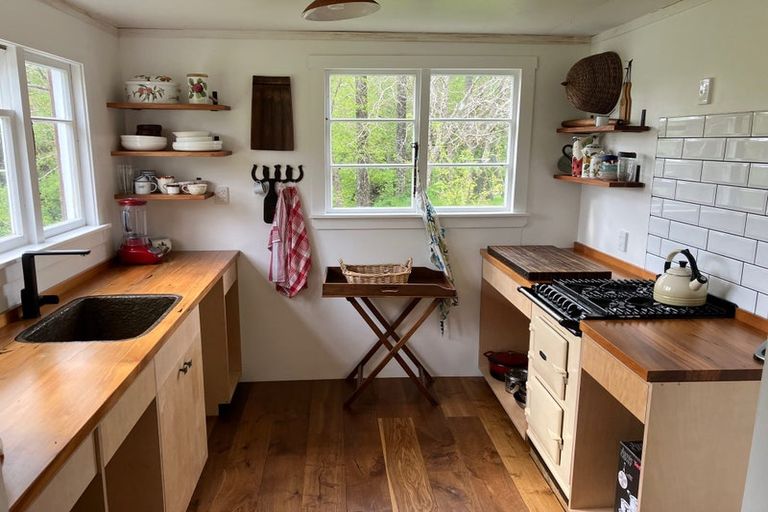 Photo of property in 1305 Motueka Valley Highway, Ngatimoti, Motueka, 7196