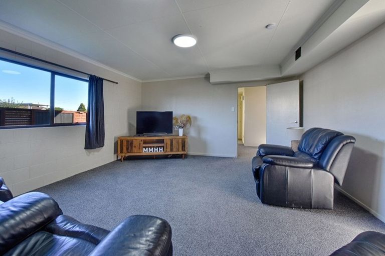 Photo of property in 114 Kakapo Street, Gore, 9710