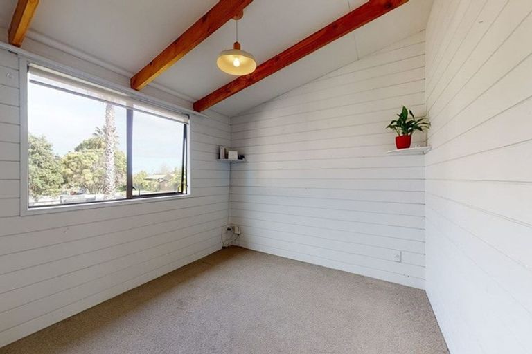 Photo of property in 165 Carnoustie Drive, Wattle Downs, Auckland, 2103