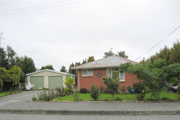 Photo of property in 53 Johnstone Street, Tinwald, Ashburton, 7700