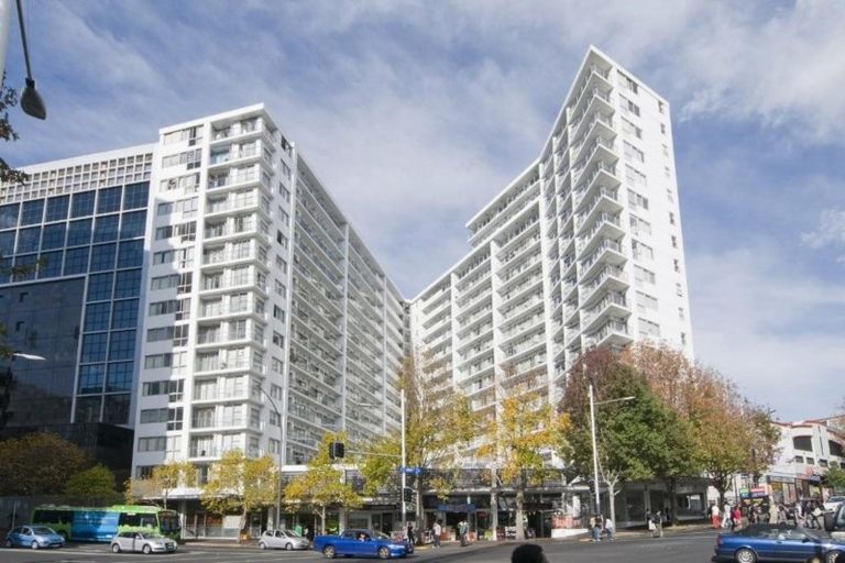 Photo of property in The Volt Apartments, 902/430 Queen Street, Auckland Central, Auckland, 1010