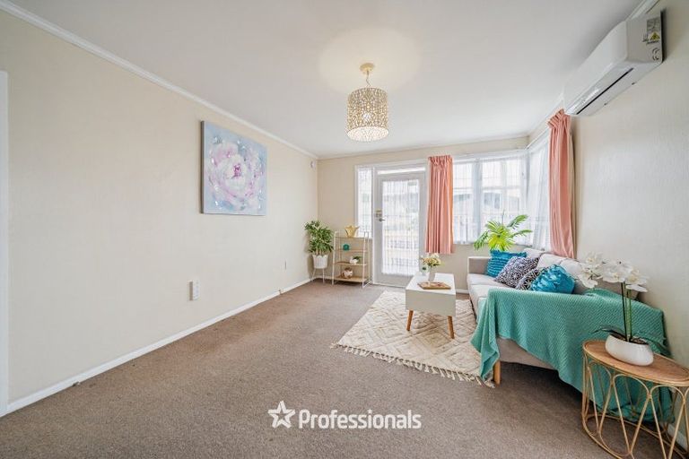 Photo of property in 10 Hughes Crescent, Taita, Lower Hutt, 5011