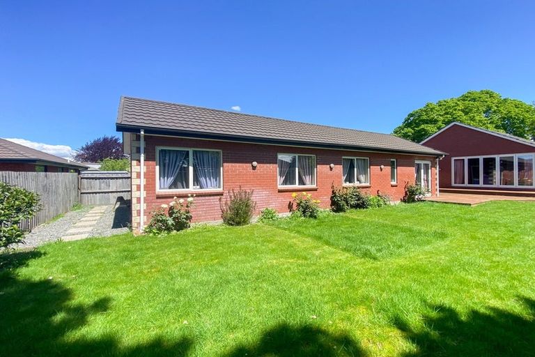 Photo of property in 45 Hooker Avenue, Bryndwr, Christchurch, 8053