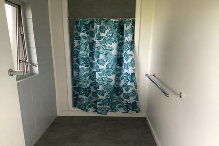 Photo of property in 91 Centreway Road, Orewa, 0931