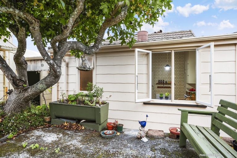 Photo of property in 53 Hanover Street, Wadestown, Wellington, 6012