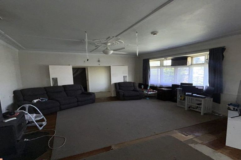 Photo of property in 209 Avenue Road West, Hastings, 4122