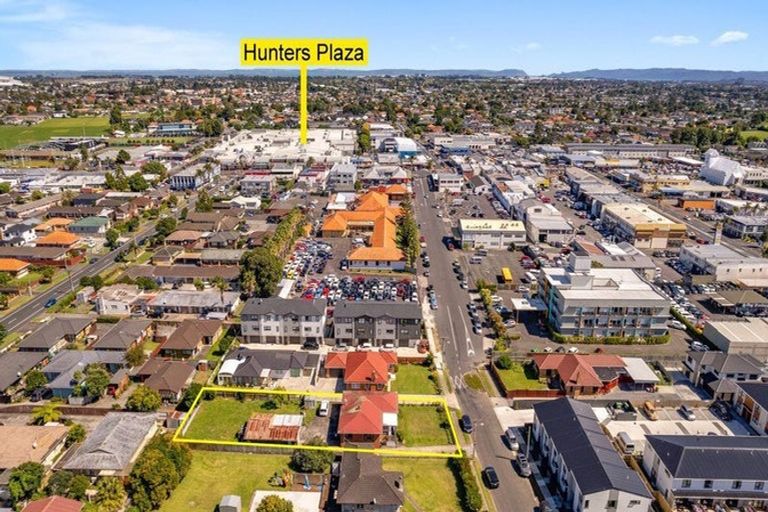 Photo of property in 16 Charles Street, Papatoetoe, Auckland, 2025