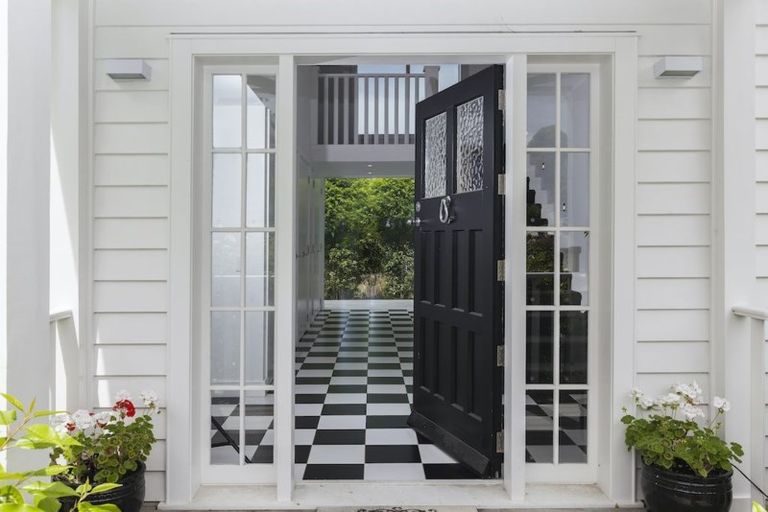 Photo of property in 11 Pentlow Place, Fendalton, Christchurch, 8052