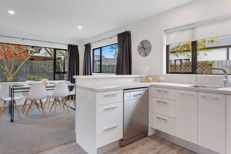 Photo of property in 49c Ayers Street, Rangiora, 7400