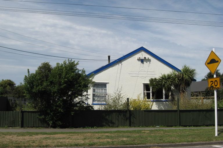 Photo of property in 64 Mcgregors Road, Bromley, Christchurch, 8062
