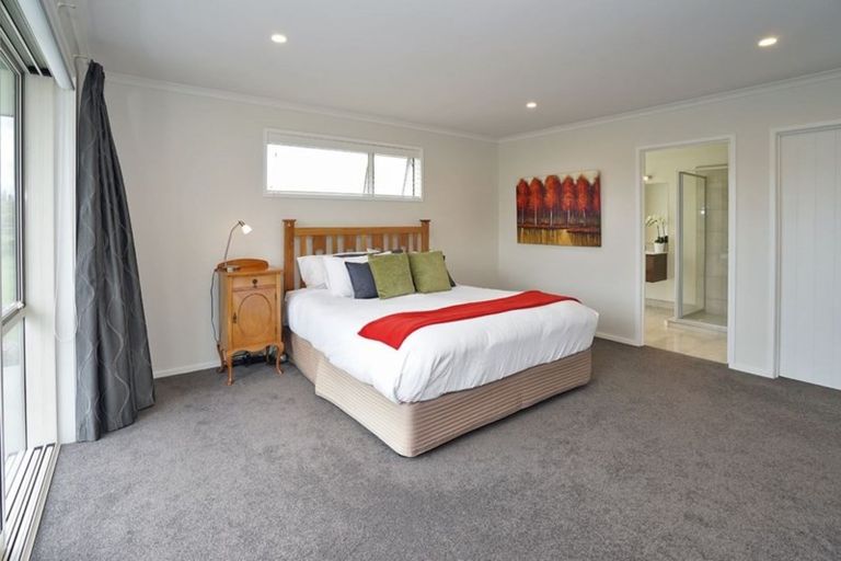 Photo of property in 4 Oakwood Place, Tamahere, Hamilton, 3283