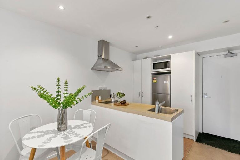 Photo of property in Soho Apartments, 1110/74 Taranaki Street, Te Aro, Wellington, 6011
