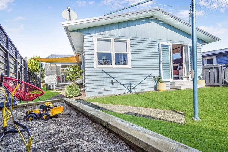 Photo of property in 14 Manapouri Place, Glenview, Hamilton, 3206