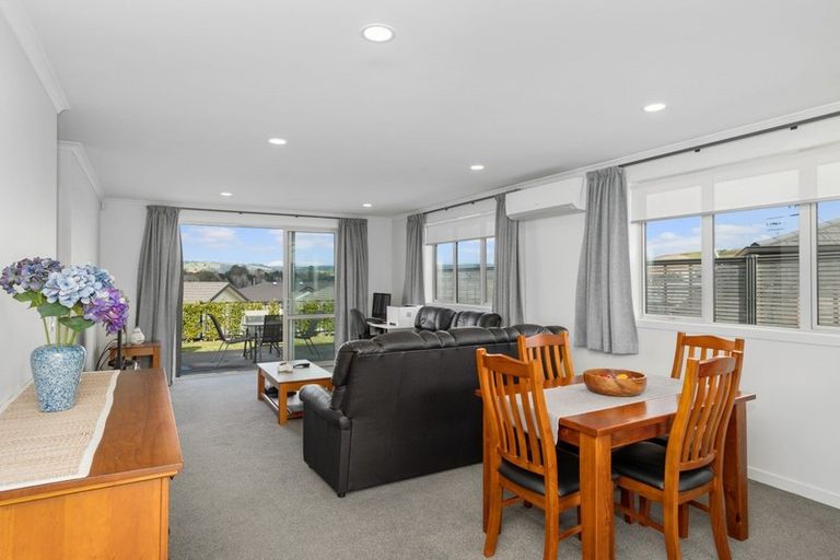 Photo of property in Waterview Estate, 86/4 Greystone Place, Omokoroa, 3114
