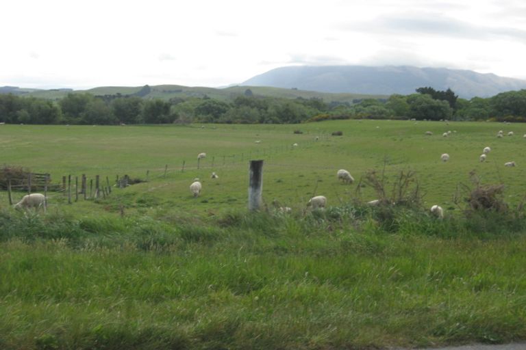 Photo of property in 165p Douglas Road, Amberley, 7482