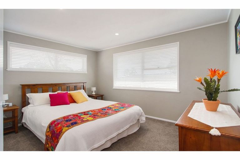 Photo of property in 7 Taynith Place, Glenfield, Auckland, 0629