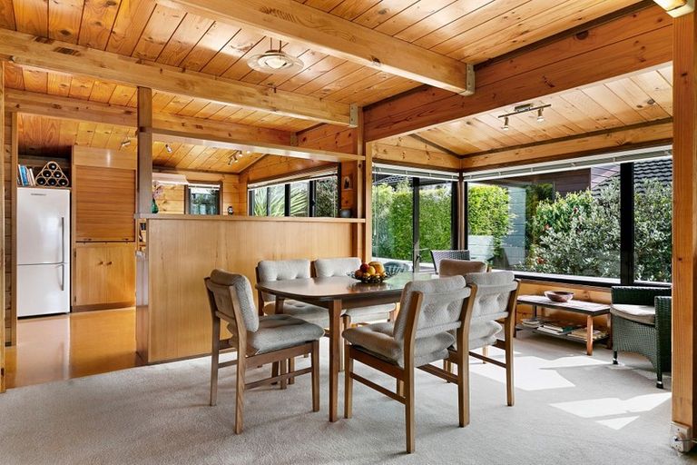 Photo of property in 23 Ewing Grove, Acacia Bay, Taupo, 3330