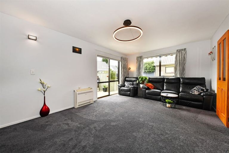 Photo of property in 4/439 Main South Road, Hornby, Christchurch, 8042