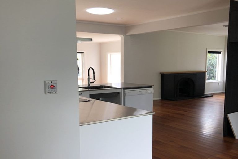 Photo of property in 317 River Road, Claudelands, Hamilton, 3214