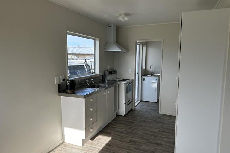 Photo of property in 350 Flaxmere Avenue, Flaxmere, Hastings, 4120