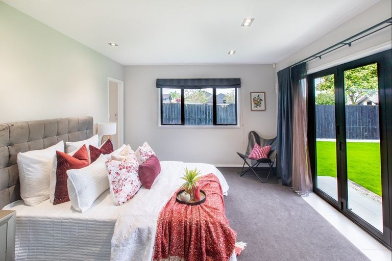 Photo of property in 14 Amberley Place, Flagstaff, Hamilton, 3210