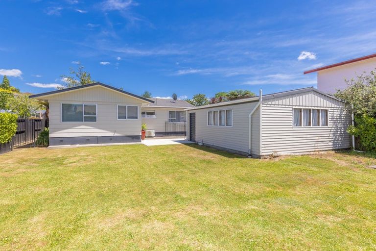 Photo of property in 20 Caernarvon Street, Dinsdale, Hamilton, 3204