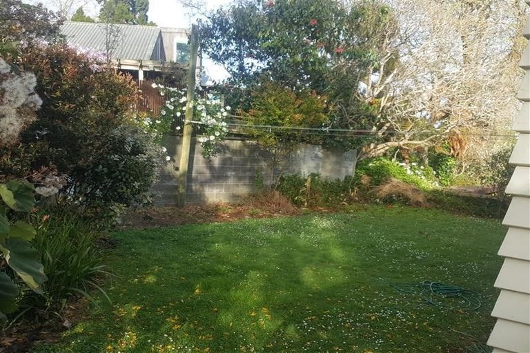 Photo of property in 50 Cameron Street, New Plymouth, 4310