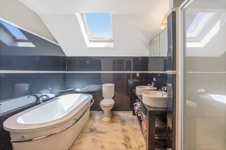 Photo of property in 1199 Whangaparaoa Road, Gulf Harbour, Whangaparaoa, 0930