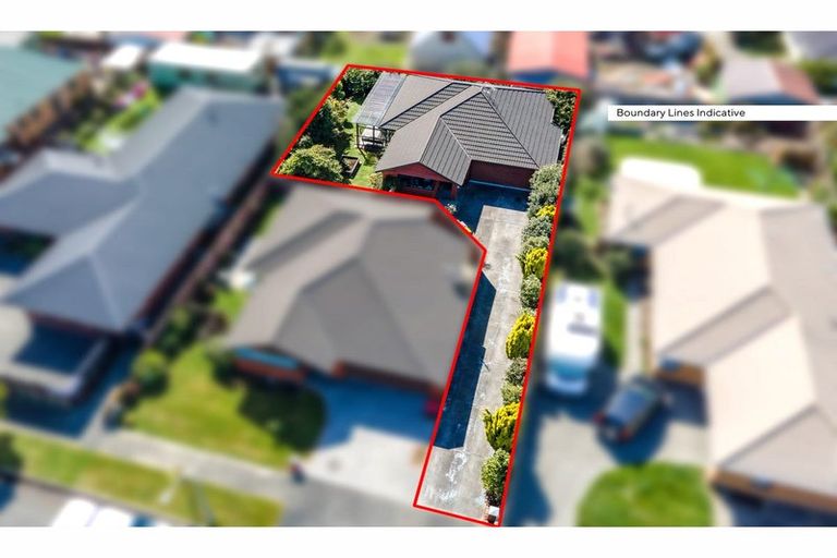 Photo of property in 2/22 Briarmont Street, Avondale, Christchurch, 8061