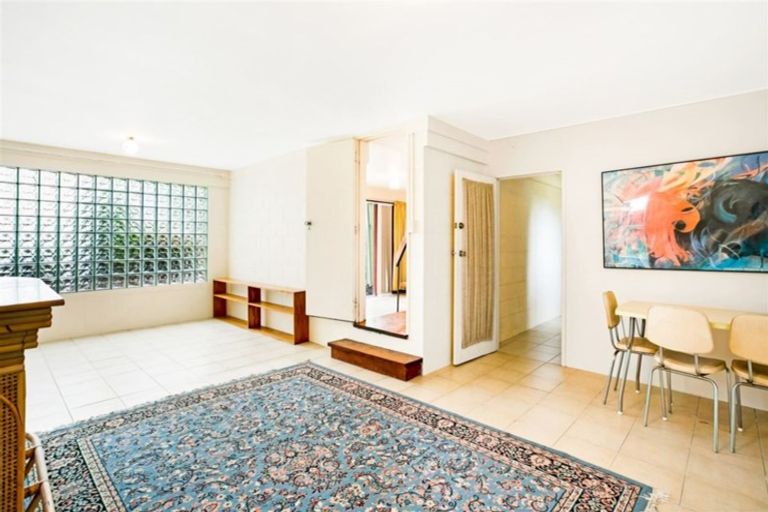 Photo of property in 239 Royal Road, Massey, Auckland, 0614