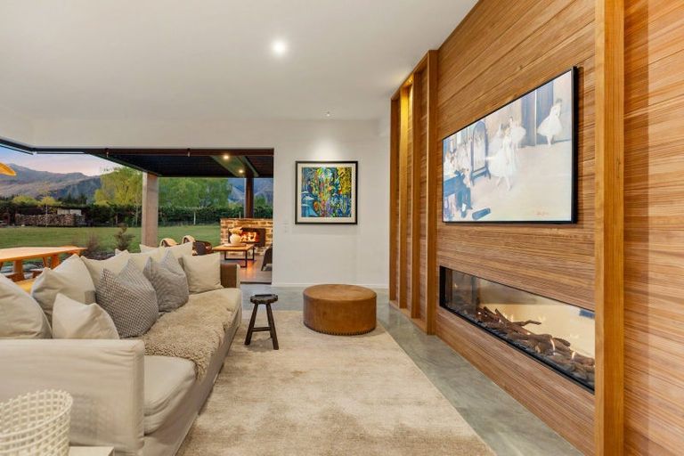 Photo of property in 214 Mcdonnell Road, Arrowtown, Queenstown, 9371