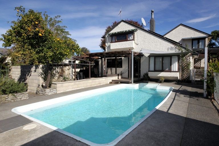 Photo of property in 802 Collinge Road, Mayfair, Hastings, 4122