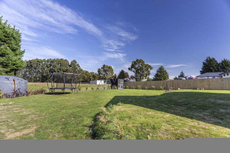 Photo of property in 12b Sussex Street, Weston, Oamaru, 9401