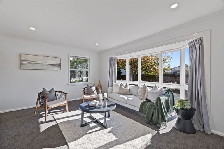 Photo of property in 98 Teesdale Street, Burnside, Christchurch, 8053