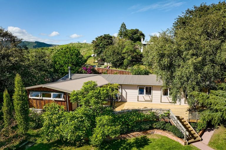 Photo of property in 25 Dell Road, Raumati South, Paraparaumu, 5032