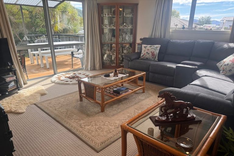 Photo of property in 255 Waikawa Road, Waikawa, Picton, 7220