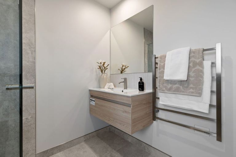 Photo of property in 40 James Line, Kelvin Grove, Palmerston North, 4414