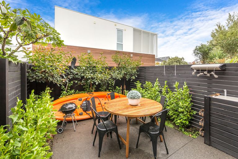 Photo of property in 15f Cheltenham Street, Merivale, Christchurch, 8014