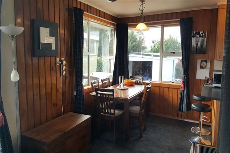 Photo of property in 11 Holmes Street, Waimate, 7924