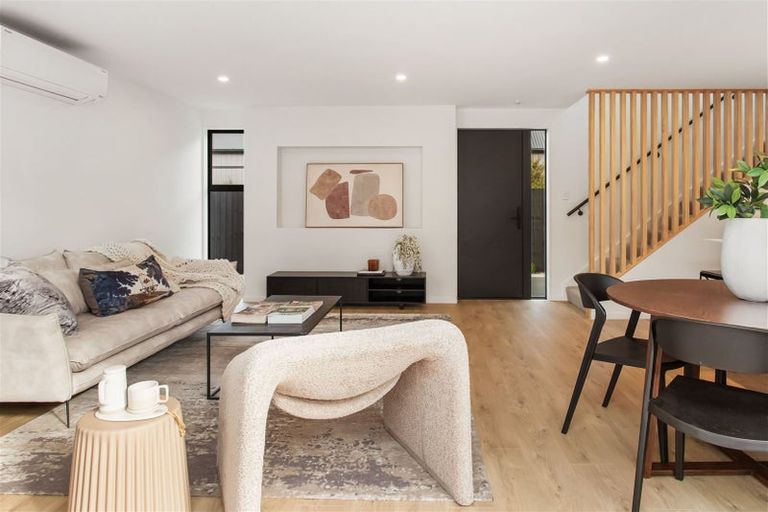 Photo of property in 2/69 Bishop Street, St Albans, Christchurch, 8014