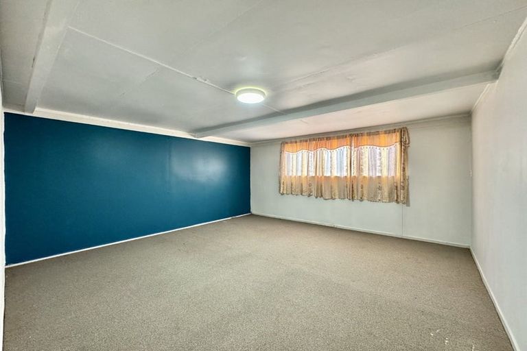 Photo of property in 81 John Walker Drive, Manurewa, Auckland, 2102