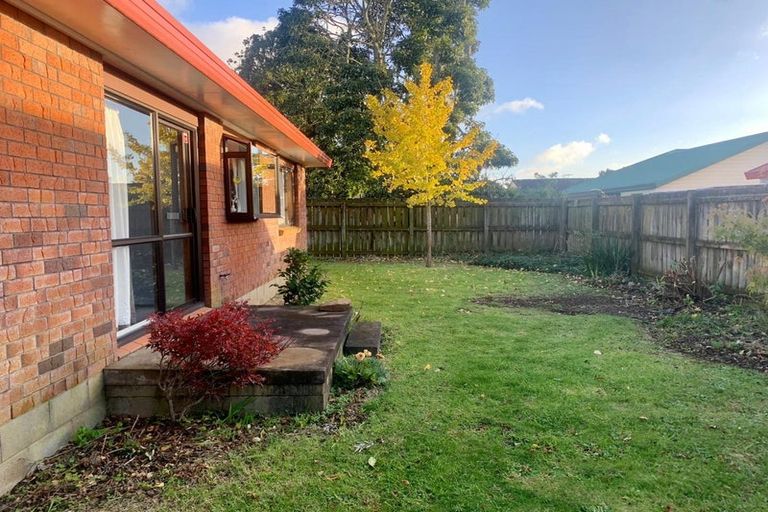 Photo of property in 4/29 West Street, Pukekohe, 2120