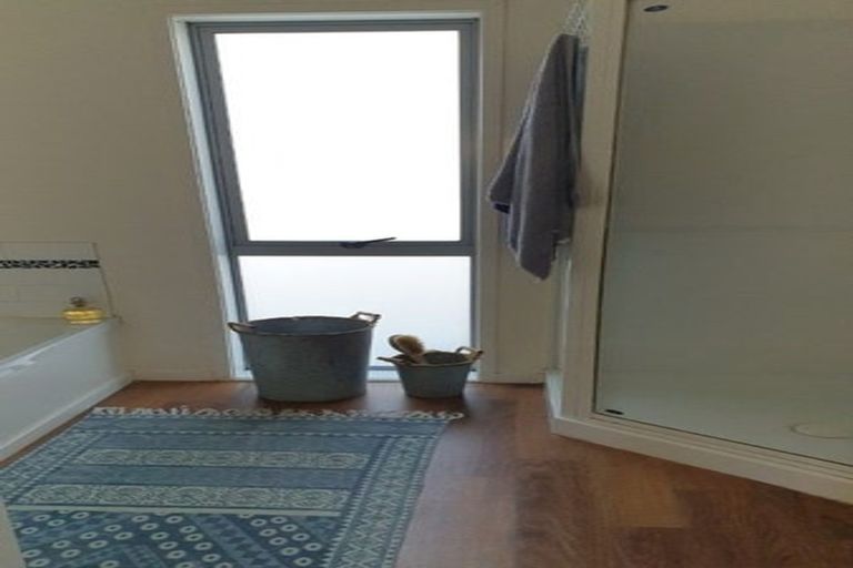 Photo of property in 3 Gazelle Avenue, Beach Haven, Auckland, 0626