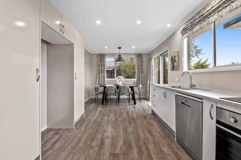 Photo of property in 422 Pukehangi Road, Pomare, Rotorua, 3015