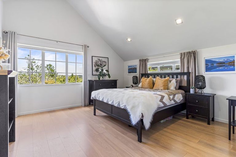 Photo of property in 7/31 The Avenue, Albany, Auckland, 0632