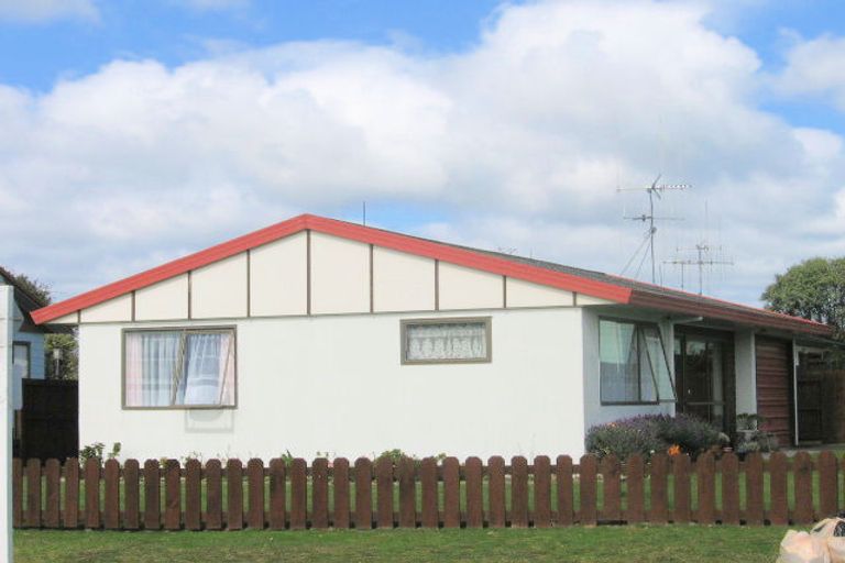 Photo of property in 1/296 Dickson Road, Papamoa Beach, Papamoa, 3118