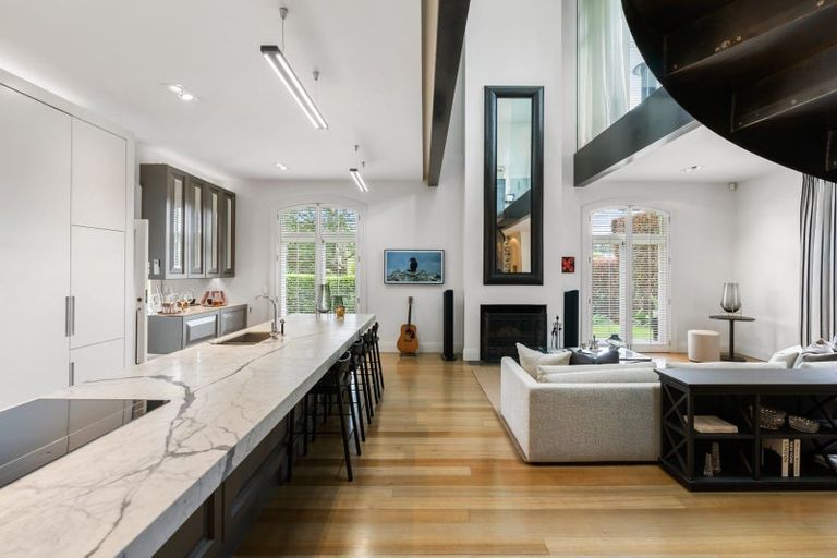 Photo of property in 19 Birdwood Crescent, Parnell, Auckland, 1052