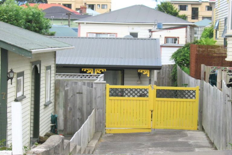 Photo of property in 7a Akatea Street, Berhampore, Wellington, 6023