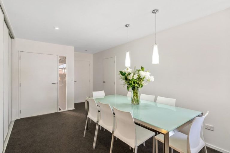 Photo of property in 15 Colesbury Street, Bishopdale, Christchurch, 8053