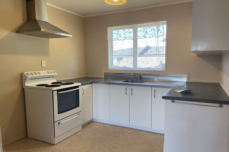 Photo of property in 2/99 Station Road, Papatoetoe, Auckland, 2025